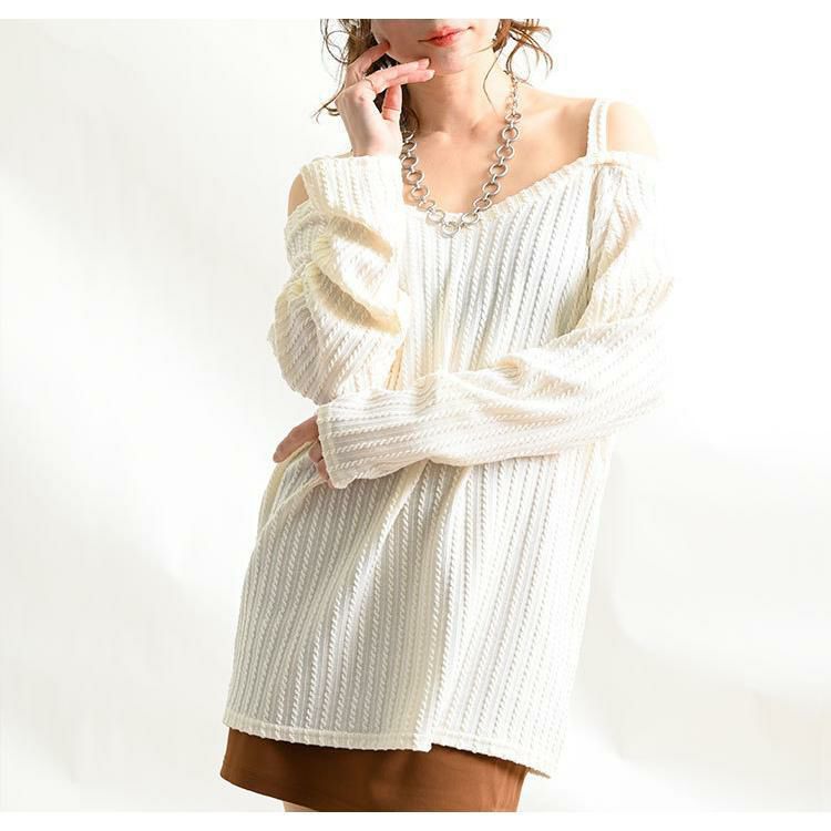大きいサイズ レディース Vネックオフショル長袖プルオーバー　mncut-112455 オフホワイト