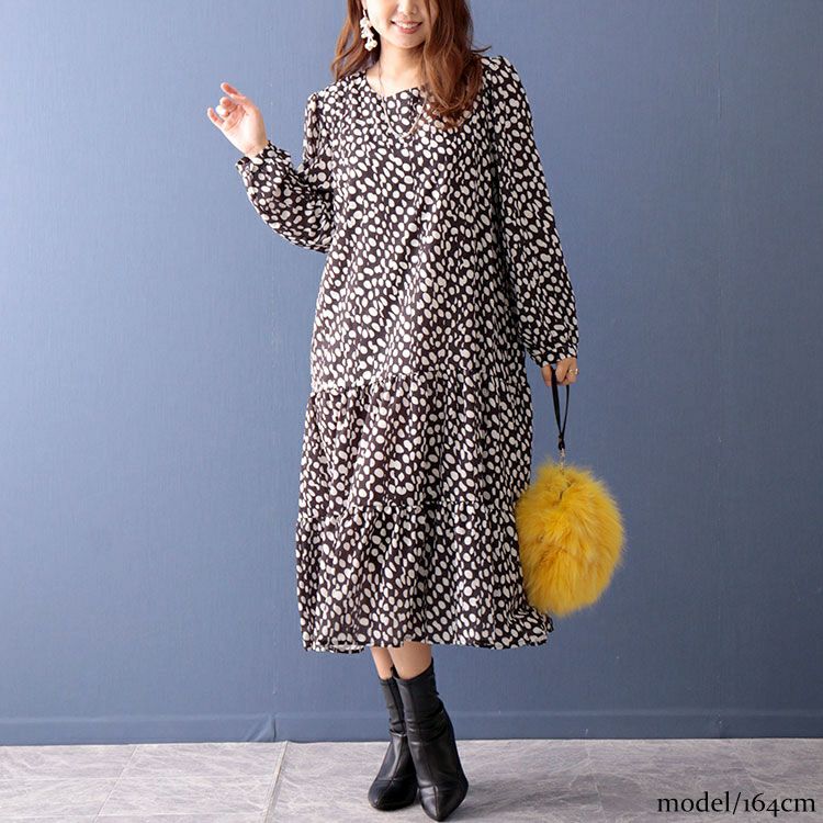 大きいサイズ レディース 変形ドット柄ティアードワンピース　goldy-1106