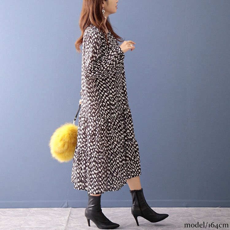 大きいサイズ レディース 変形ドット柄ティアードワンピース　goldy-1106