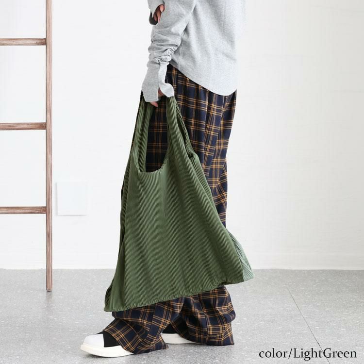 大きいサイズ レディース マイクロプリーツバッグ　art-9133 ライトグリーン