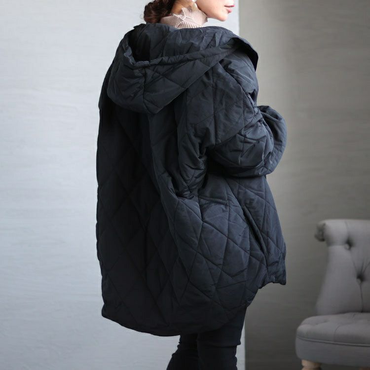 大きいサイズ レディース フード付きナイロンキルトブルゾン　sada-6879