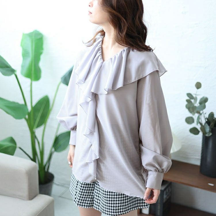 大きいサイズ レディース ラッフルフリルシアーブラウス　fem-453