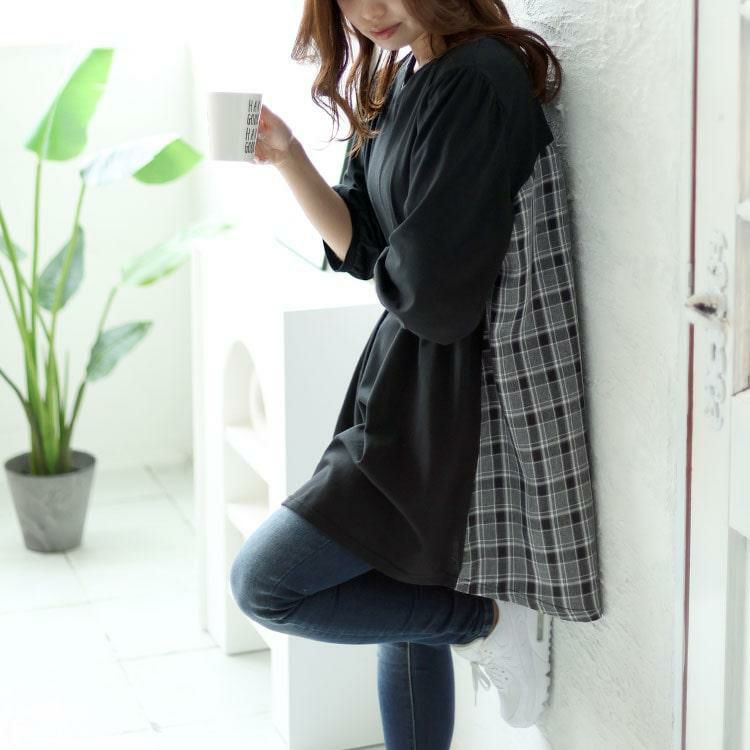 大きいサイズ レディース バックチェック柄切り替えチュニック　cast-5542034 ブラック