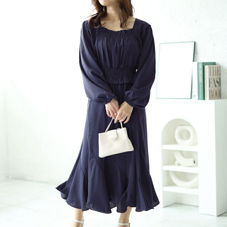 大きいサイズ レディース バックリボンエスカルゴワンピース　fem-412