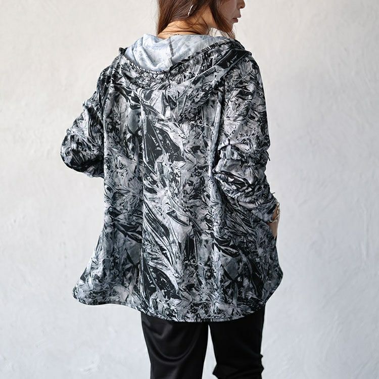 大きいサイズ レディース スモーク柄吸汗速乾ドライ指穴ジップパーカー＆テーパードパンツ2点セット　big-0002