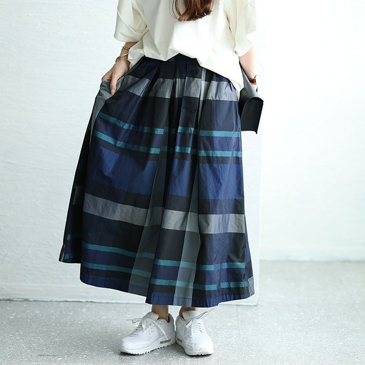 大きいサイズ レディース タータンチェックタックフレアスカート　maru-30030