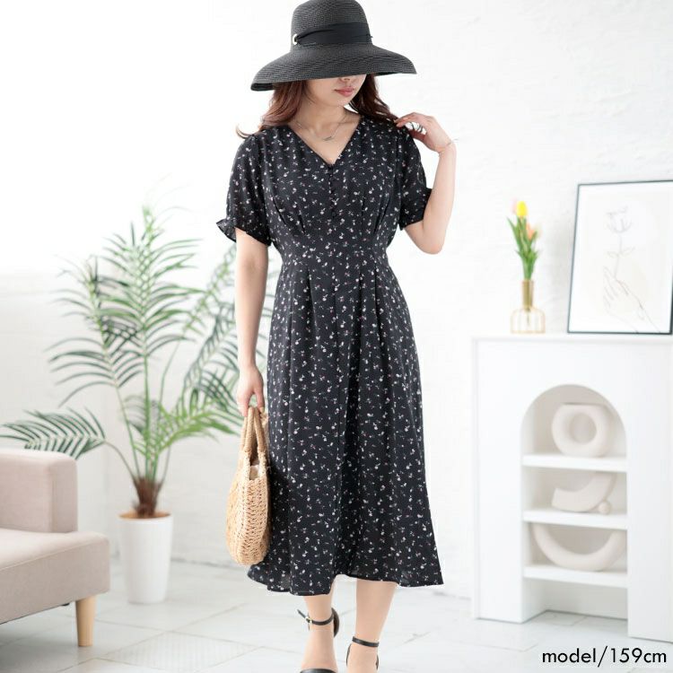 大きいサイズ レディース Vネック小花柄ワンピース　goldy-1502