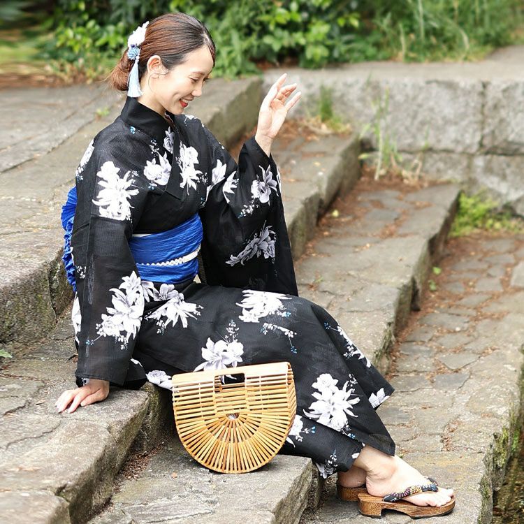 大きいサイズ レディース 【シアー浴衣】浴衣4点セット 百合ブーケ柄 上下セパレート浴衣＆結び帯＆インナー（4点）　yukata-s14s