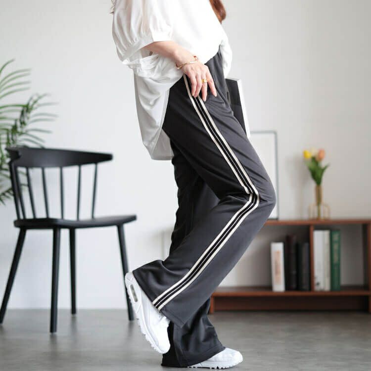 大きいサイズ レディース サイドラインテープフレアパンツ　maru-30043