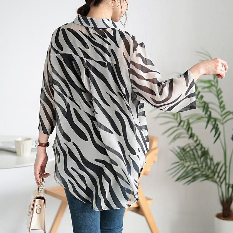 大きいサイズ レディース ゼブラ柄ワイドシアーシャツ nh240356