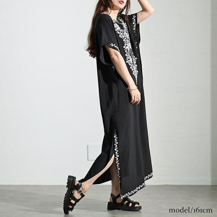 大きいサイズ レディース フラワー刺繍サイドスリットカフタンワンピース　nh240301 【メール便可】