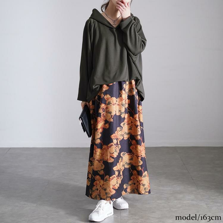 大きいサイズ レディース 花柄ドッキングパーカーワンピース　sw-0699 チャコール