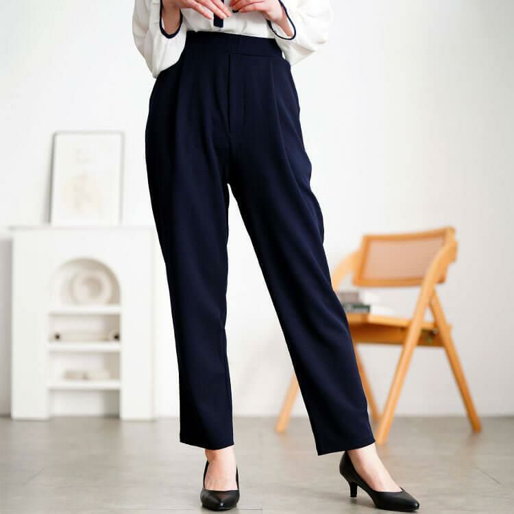 大きいサイズ レディース センタータックテーパードパンツ　mncut-152016 ネイビー