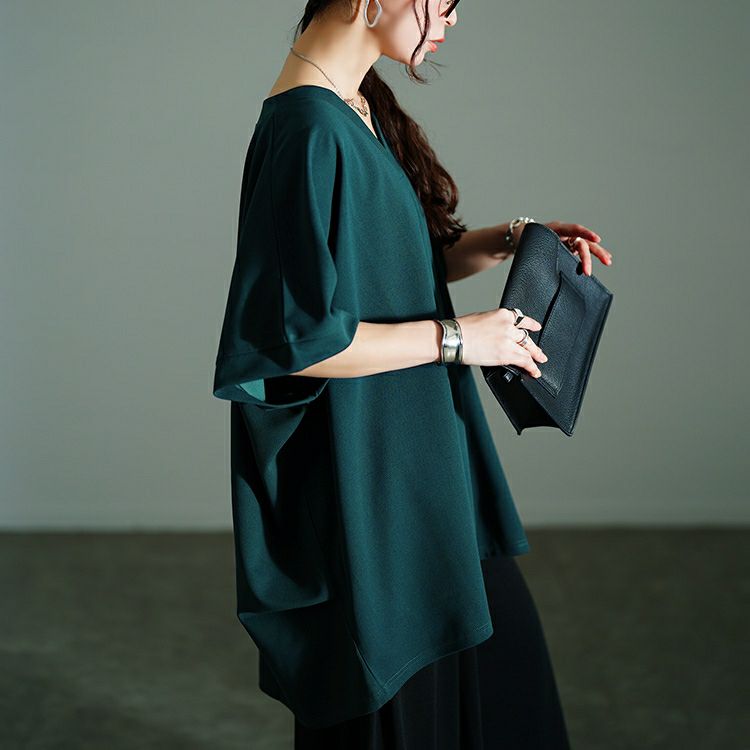 大きいサイズ レディース Vネックタックドルマンチュニック　bai-0179