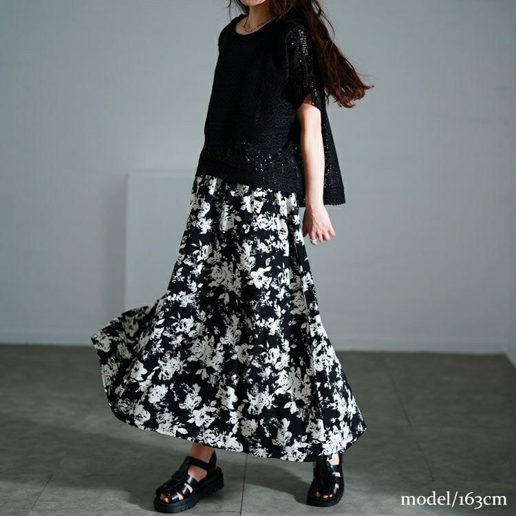 大きいサイズ レディース かぎ編みニットトップス＆花柄ドッキングワンピース2点セット　nw-25003