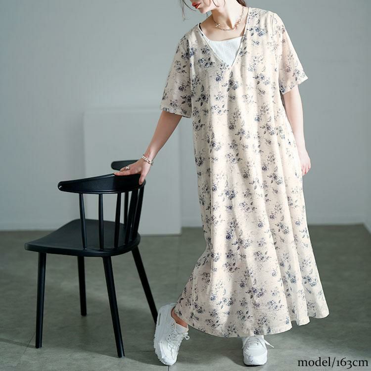大きいサイズ レディース 花柄シフォンジャガード深Vネックワンピース　maru-30141 アイボリー