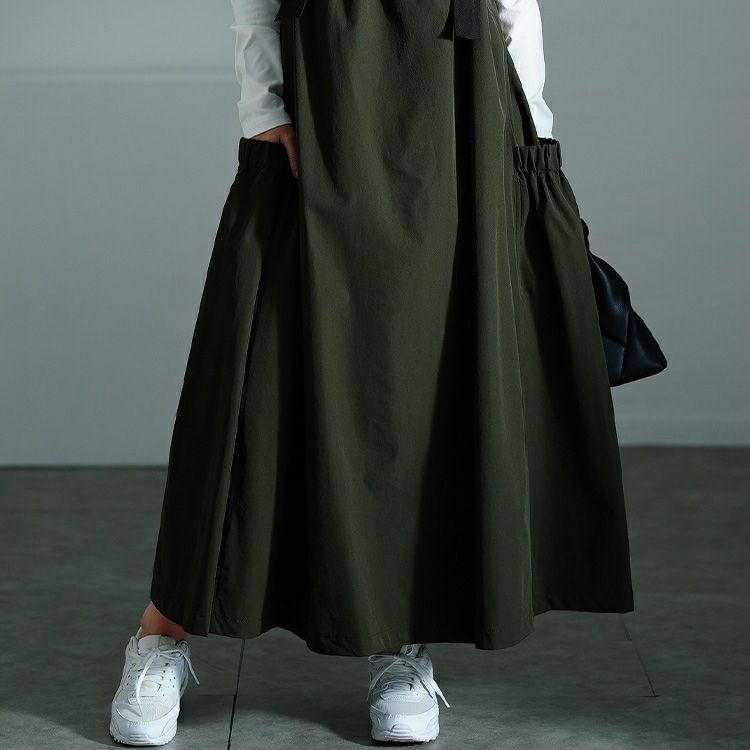 大きいサイズ レディース 軽量ストレッチマキシジャンパースカート　maru-30136