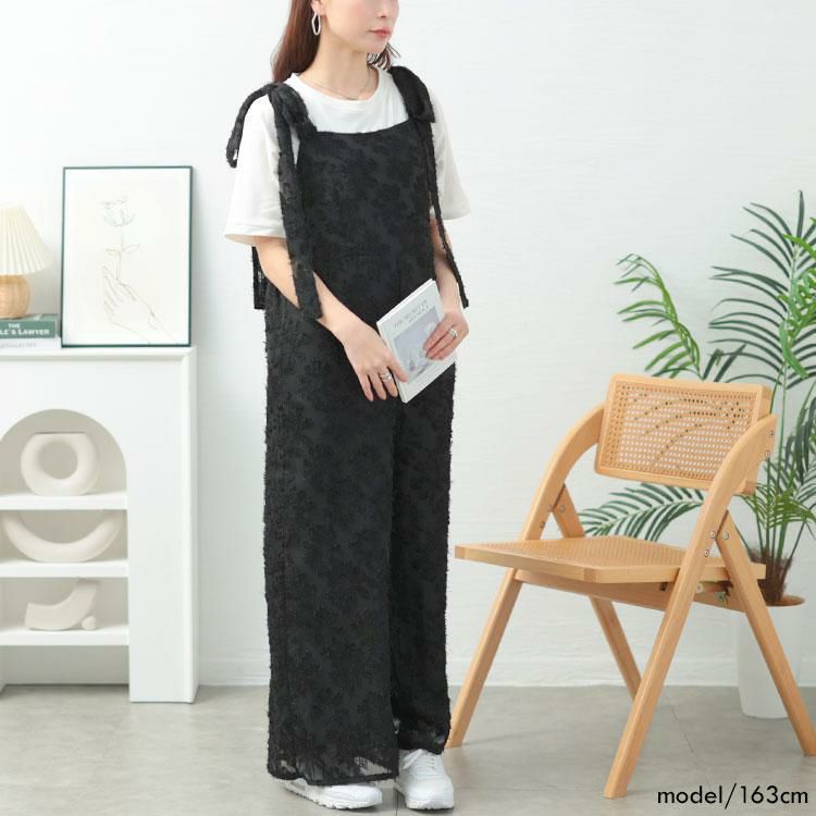 大きいサイズ レディース フェザージャガード肩リボンサロペットパンツ　tani-36806ll ブラック