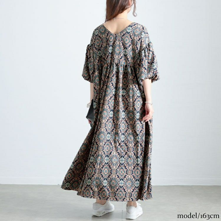 大きいサイズ レディース バルーン袖オリエンタル柄ロングワンピース　goldy-1681