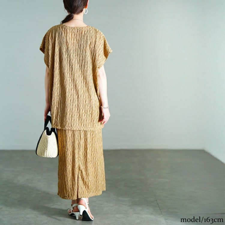 大きいサイズ レディース ふくれジャガードVネックトップス＆ナロースカートセット　mncut-152331