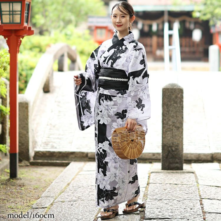 大きいサイズ レディース 【シアー浴衣】浴衣4点セット 百合柄 上下セパレート浴衣＆結び帯＆インナー（4点）　yukata-s17s