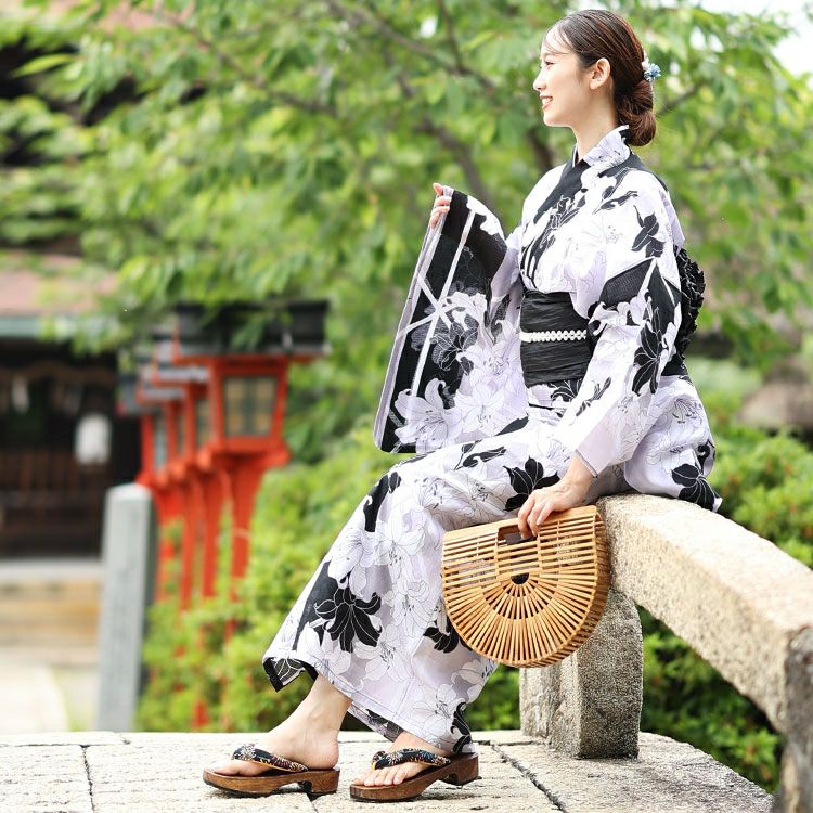 大きいサイズ レディース 【シアー浴衣】浴衣4点セット 百合柄 上下セパレート浴衣＆結び帯＆インナー（4点）　yukata-s17s