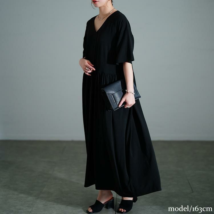 大きいサイズ レディース 胸タックギャザー切り替えワイドワンピース　maru-30177 ブラック
