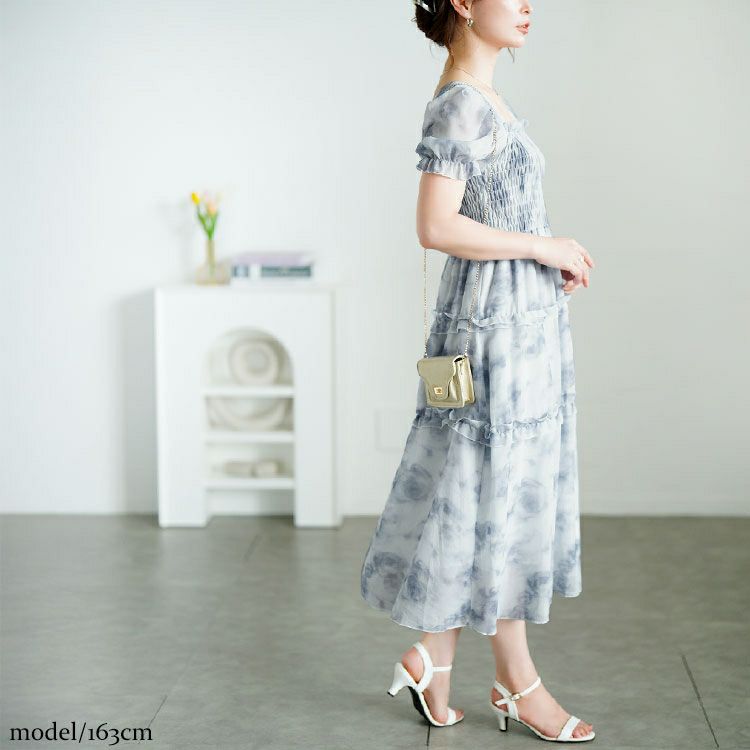 大きいサイズ レディース 水彩花柄シャーリングワンピース　goldy-1696【メール便可】