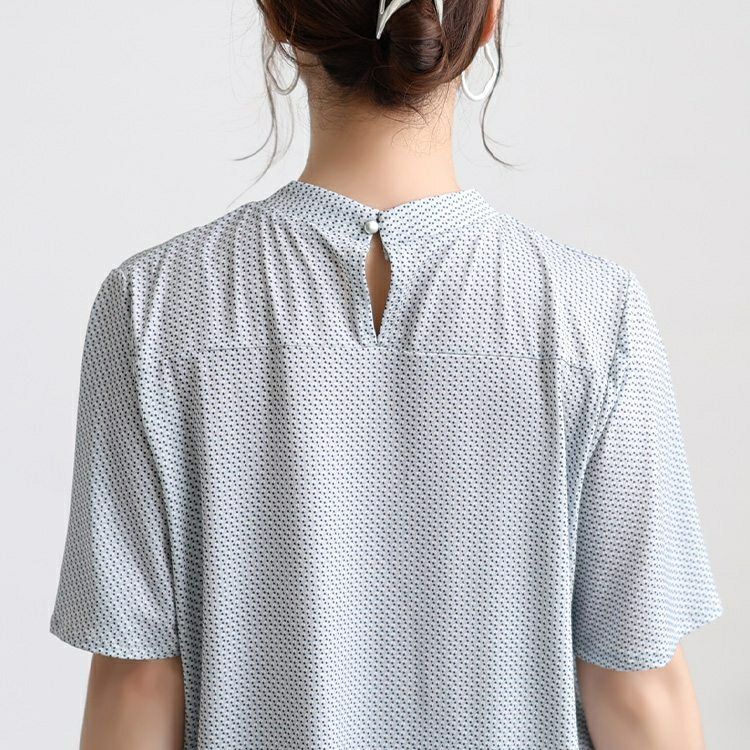 大きいサイズ レディース 接触冷感ダイヤ柄ボウタイストレッチブラウス　mncut-152471 【メール便可】