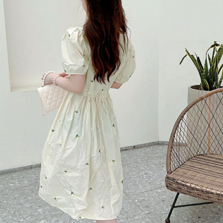 大きいサイズ レディース プチフラワー刺繍ミディ丈ワンピース　goldy-1715【メール便可】