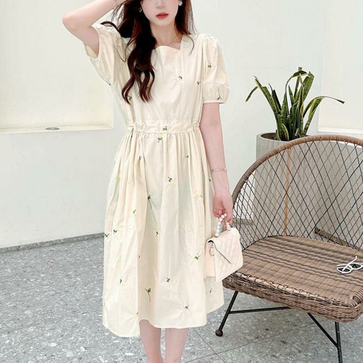 大きいサイズ レディース プチフラワー刺繍ミディ丈ワンピース　goldy-1715【メール便可】 オフホワイト