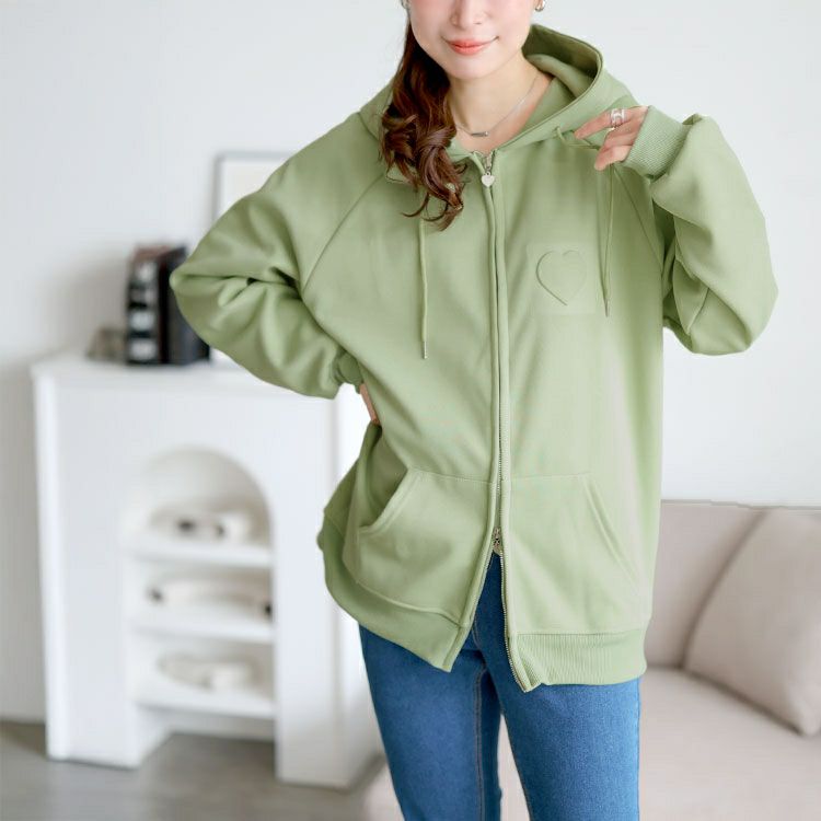 大きいサイズ レディース エンボスハート付きダブルジップパーカー