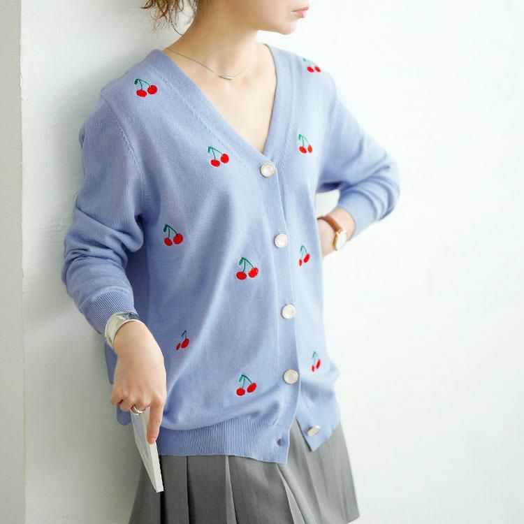 大きいサイズ レディース さくらんぼ柄Vネックニットカーディガン　goldy-1753 ブルー
