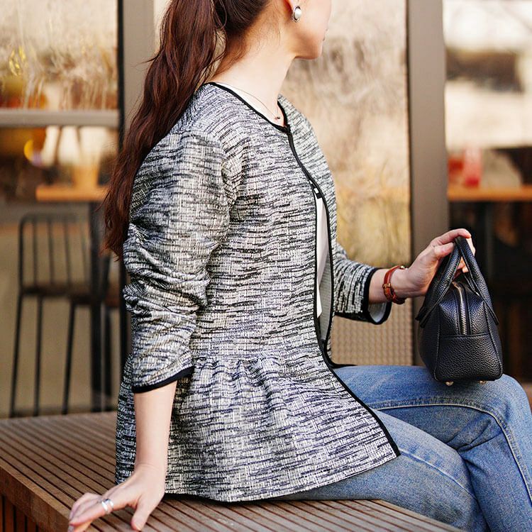 大きいサイズ レディース ラメツイードノーカラーペプラムジャケット