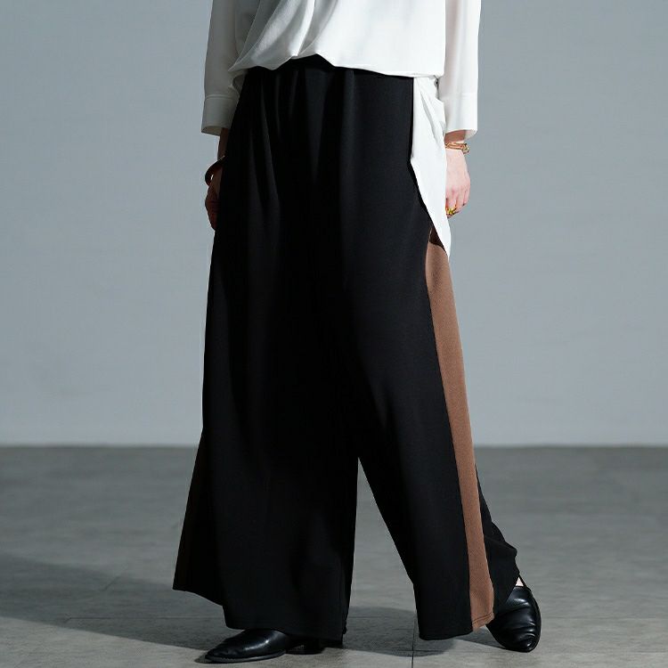 大きいサイズ レディース 配色ラインワイドフレアパンツ