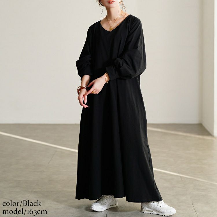 大きいサイズ レディース Vネックボリューム袖フレアワンピース