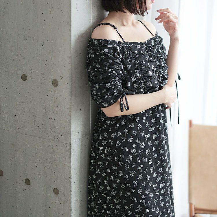 大きいサイズ レディース ギャザー花柄ワンピース