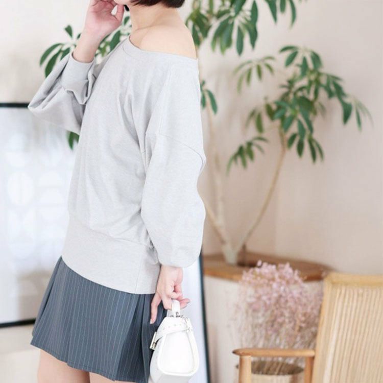 大きいサイズ レディース ワンショルダーラメプルオーバー