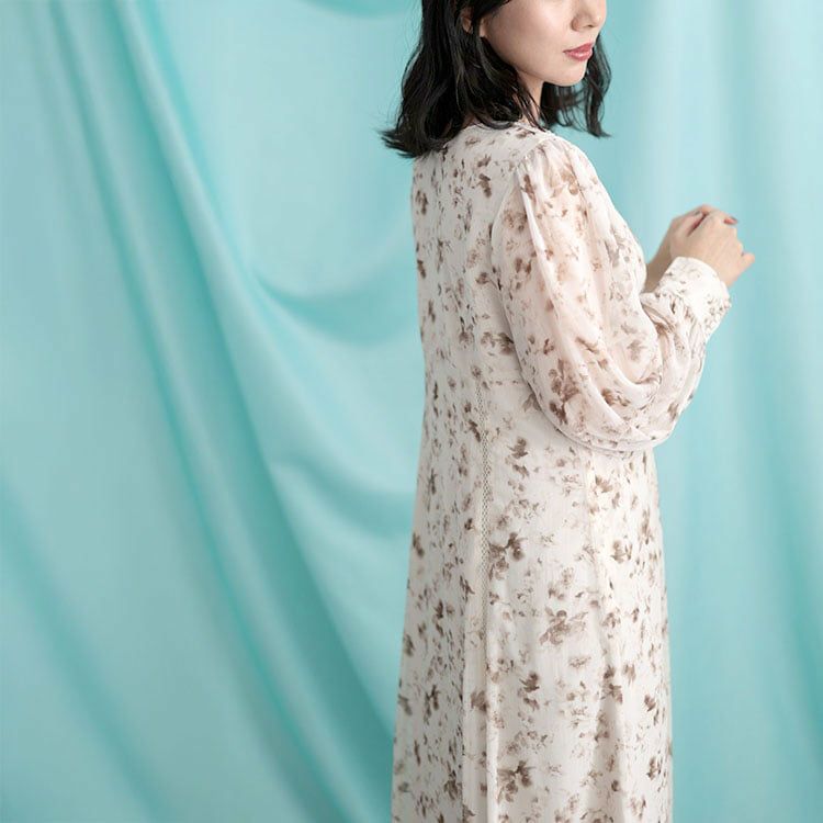 大きいサイズ レディース フラワープリントレース切替ワンピース