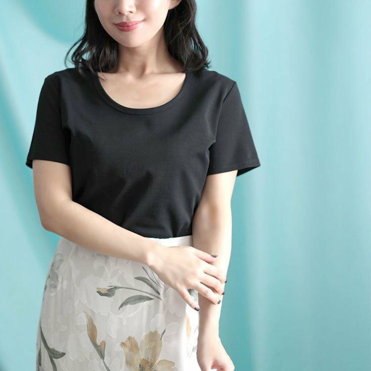 大きいサイズ レディース シルクタッチUネックTシャツ ブラック