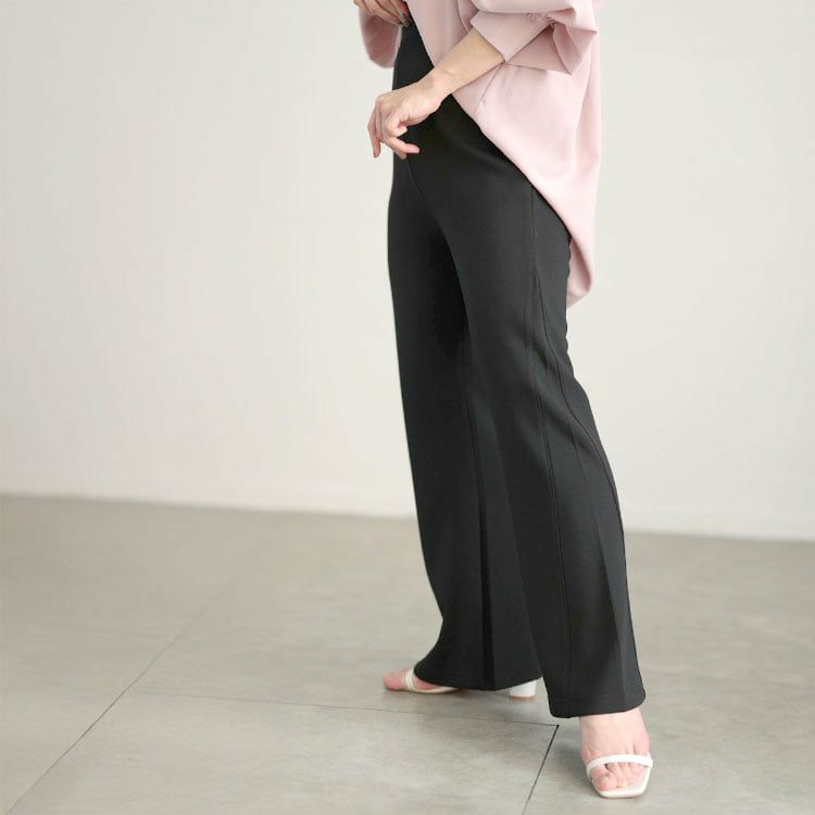 大きいサイズ レディース 美脚見えストレッチセミフレアパンツ