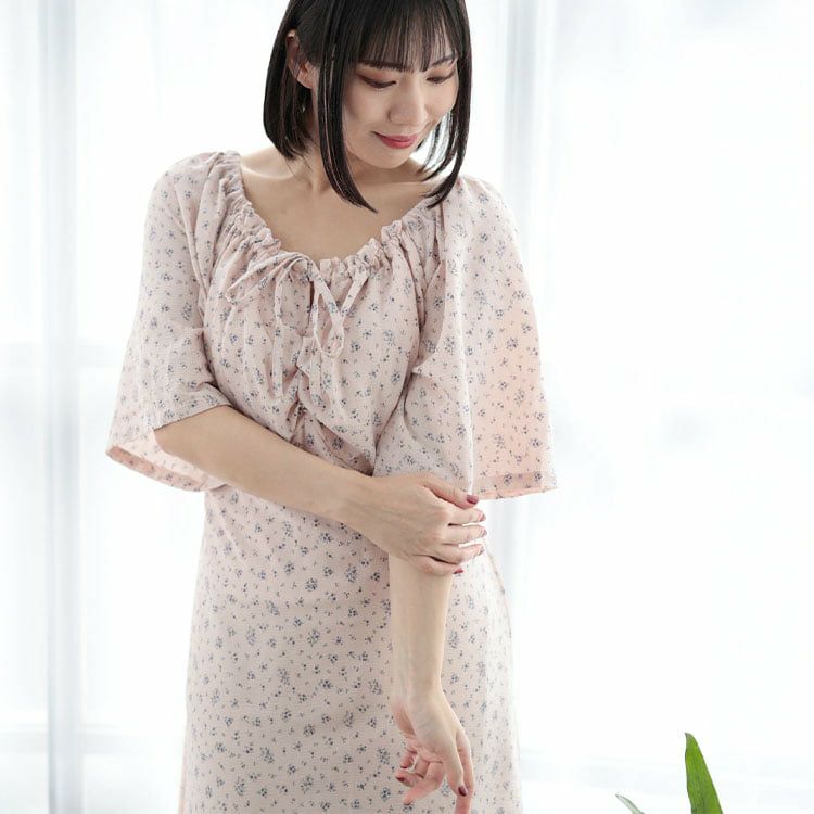 大きいサイズ レディース フラワーミストギャザーワンピース